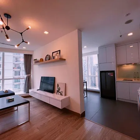6Pax Suites Kl City Pavilion At Bukit Bintang Netflix & Wifi Kuala Lumpur Exterior photo
