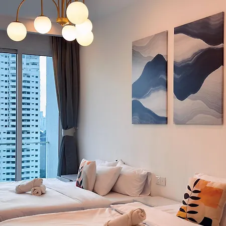 6Pax Suites Kl City Pavilion At Bukit Bintang Netflix & Wifi Kuala Lumpur Exterior photo